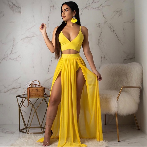 Dresses & Skirts - Yellow, two-piece set.